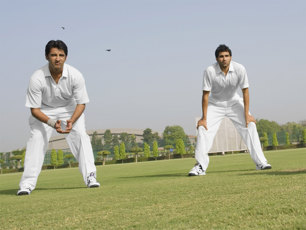 Faf du Plessis Out of India Series: Finger Fracture Blow